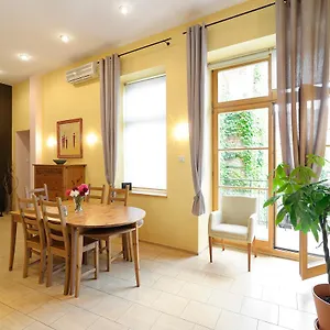 Enjoy! 92m2 Apartament